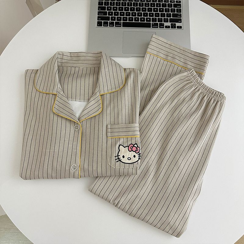 Comercio exterior transfronterizo taiwan chat en vivo primavera y otoño dulce dibujos animados nubes de algodón pantalones de manga larga pijamas en stock