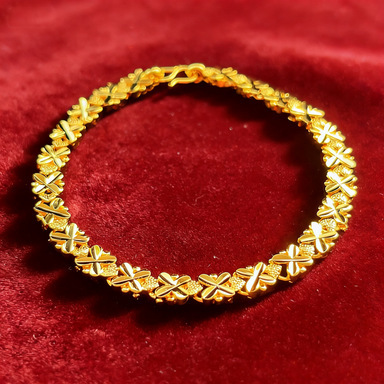 Cross-Border Popular Bracelet, Pure Copper Plated with 24K Gold, Cross Flower Bracelet for Women, Light Luxury High-End Jewelry, Wholesale from Manufacturer Cross-Border Popular Bracelet, Pure Copper Plated with 24K Gold, Cross Flower Bracelet for Women, Light Luxury High-End Jewelry, Wholesale from Manufacturer