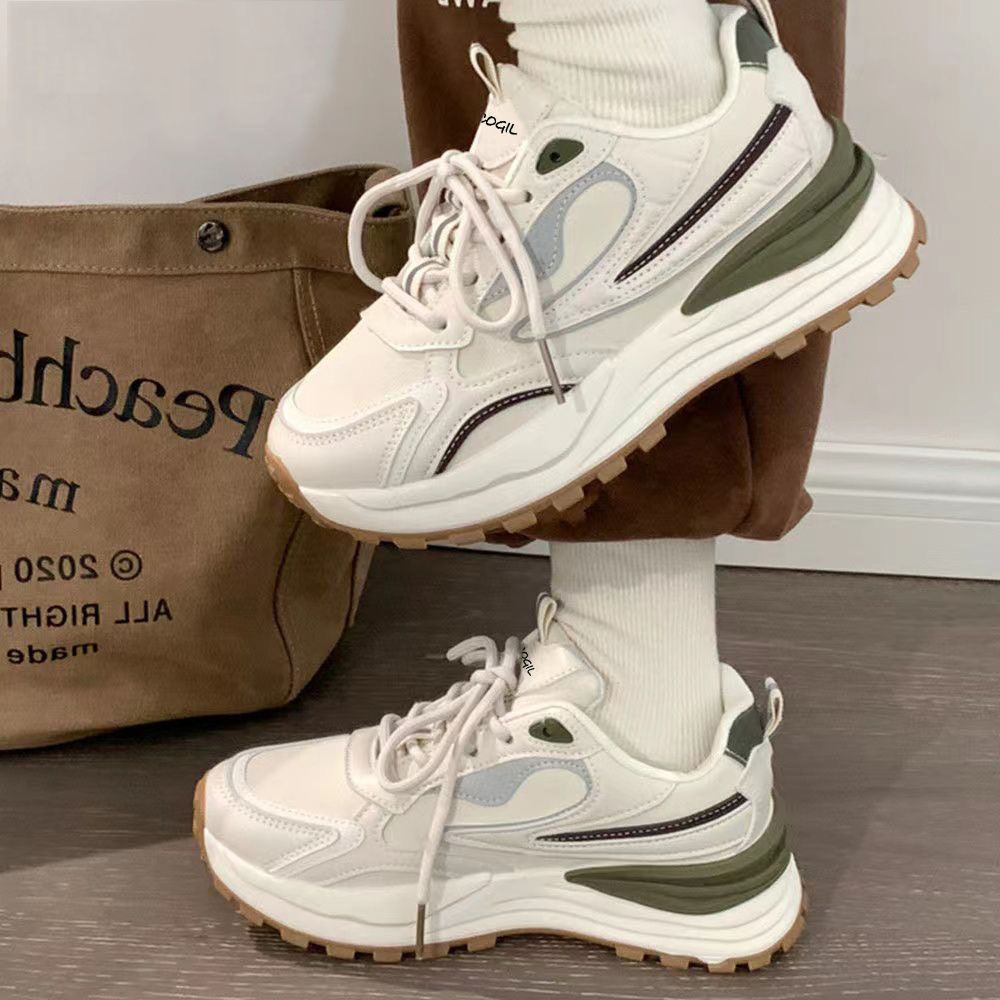 2024 otoño nuevo zapato de sol grueso alto para estudiantes nicho sensación de diseño de malla transpirable no sofoca zapatos deportivos