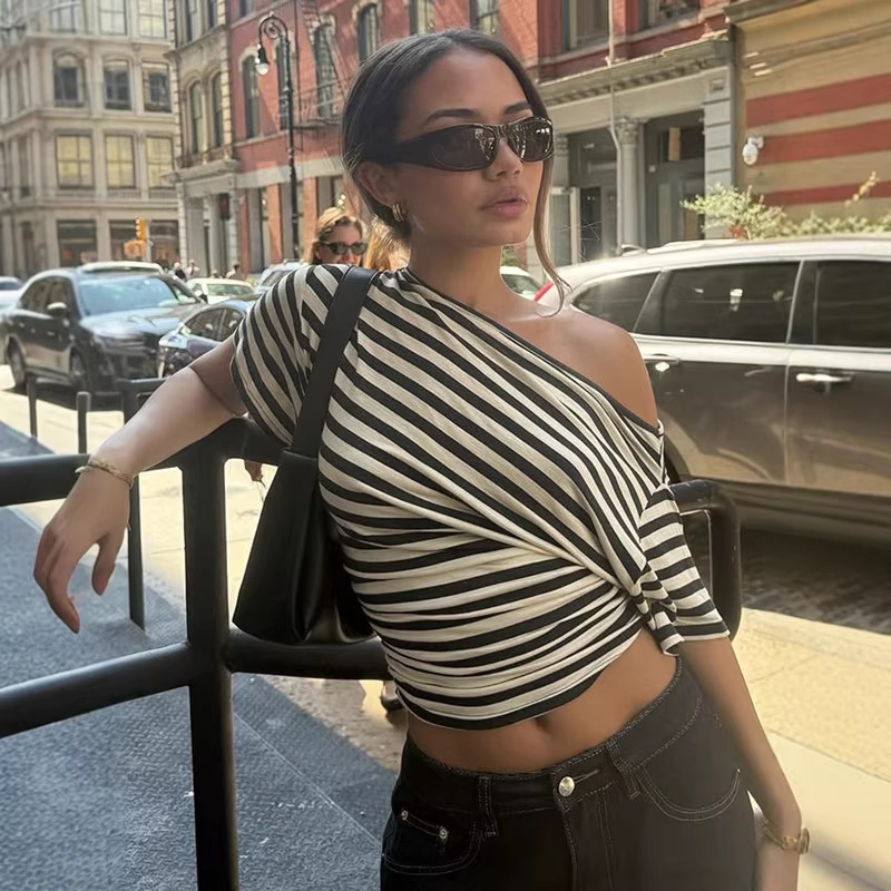 American Retro Style Asymmetrical Striped Short-Sleeve T-Shirt for Women, Summer 2025 New Korean Version, Casual Versatile Stylish Crop Top American Retro Style Asymmetrical Striped Short-Sleeve T-Shirt for Women, Summer 2025 New Korean Version, Casual Versatile Stylish Crop Top