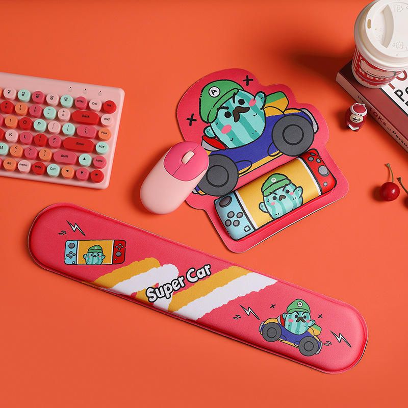 Alfombrillas de ratón transfronterizas, divertidas y variadas, reposamuñecas, alfombrillas de ratón de alta calidad con formas especiales, alfombrillas de ratón de dibujos animados para hombres y mujeres