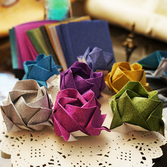 Flowing sand, colored paper, origami cranes, paper roses, student, children, DIY handmade paper craft materials, paper cutting, pressed flowers, paper, kindergarten