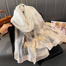 气质莲花单色真丝羊毛围巾女绣花丝巾保暖披肩长款纱巾送妈妈