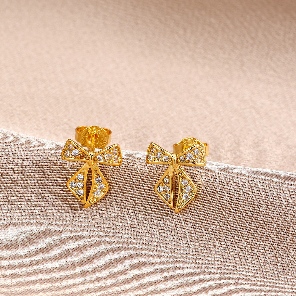 7g Weight Copper Ear Needle Material 18K Gold Plated Plating Material Zircon Inlay Material Ear Studs Classification 1 Piece Quantity Daily Occasion Copper Material Geometric, Heart Shape, Crown Pattern All Seasons Season Women's Gender Inlay Design Sweet Style 1 Piece Sweet Geometric Heart Shape Crown Inlay Copper Zircon 18K Gold Plated Ear Studs 4