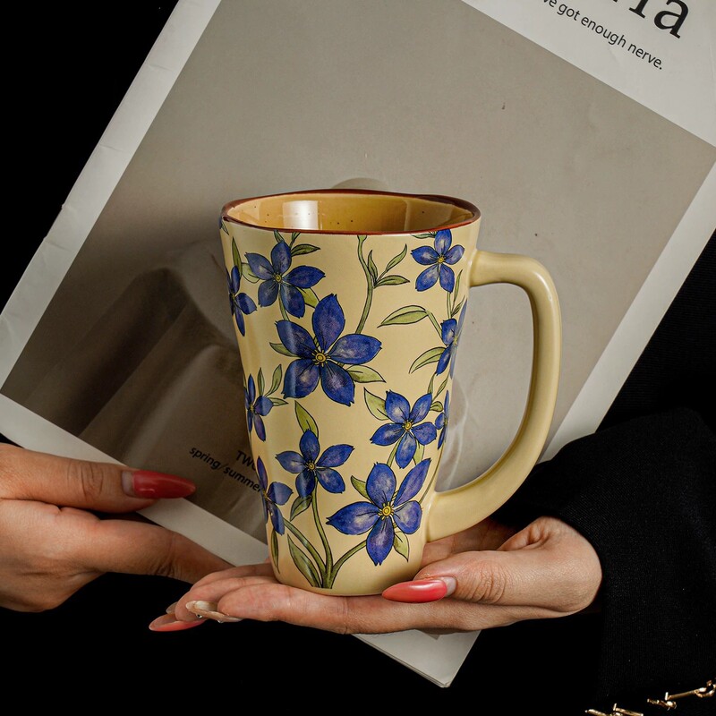 Medieval-Style Mugs, High-End Ceramic Cups, Large-Capacity Water Cups for Home Use, Couple's Office Coffee and Tea Cups