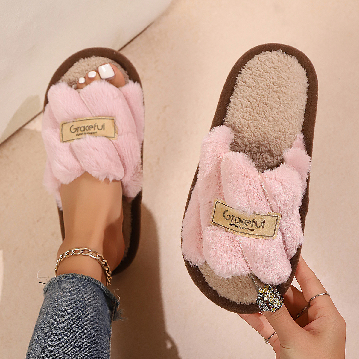 Zapatillas peludas transfronterizas mujeres otoño invierno exterior antideslizante interior grueso zapatillas de algodón peludas