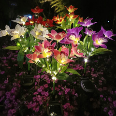 新型LED別荘花園装飾屋外防水地挿灯芝生シミュレーション花灯7頭太陽エネルギー蘭灯