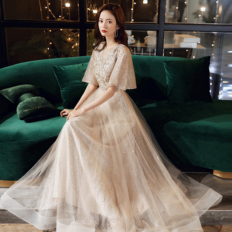 Champagne Evening Dress for Women 2025 New Banquet Elegant Bridesmaid Dress Host Accessible Luxury Niche Classy Graduation Dress Champagne Evening Dress for Women 2025 New Banquet Elegant Bridesmaid Dress Host Accessible Luxury Niche Classy Graduation Dress