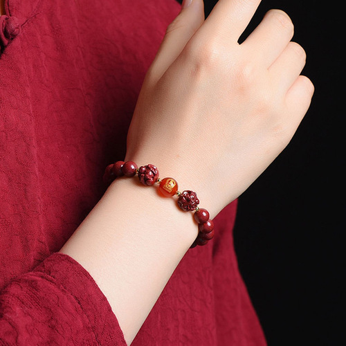 Three-in-one and six-in-one cinnabar bracelets with high content of natal Buddha, patron saint for men and women, manufacturers for New Year live streaming