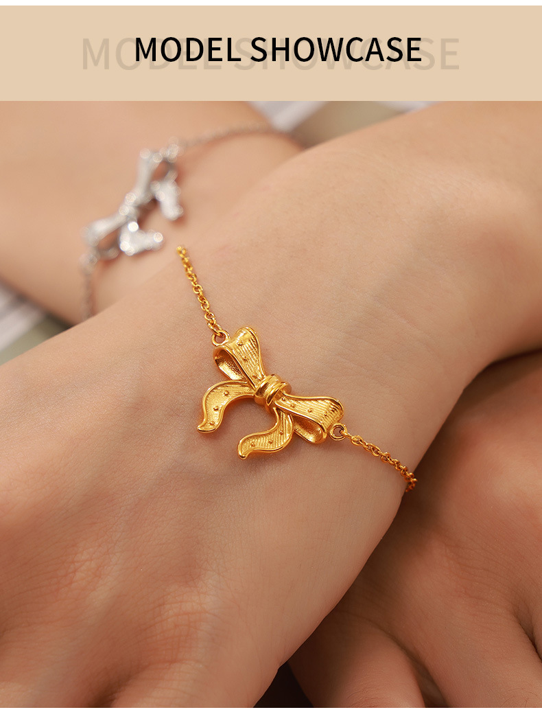 Set de joyería para mujer con colgante de lazo en acero_voghion.com