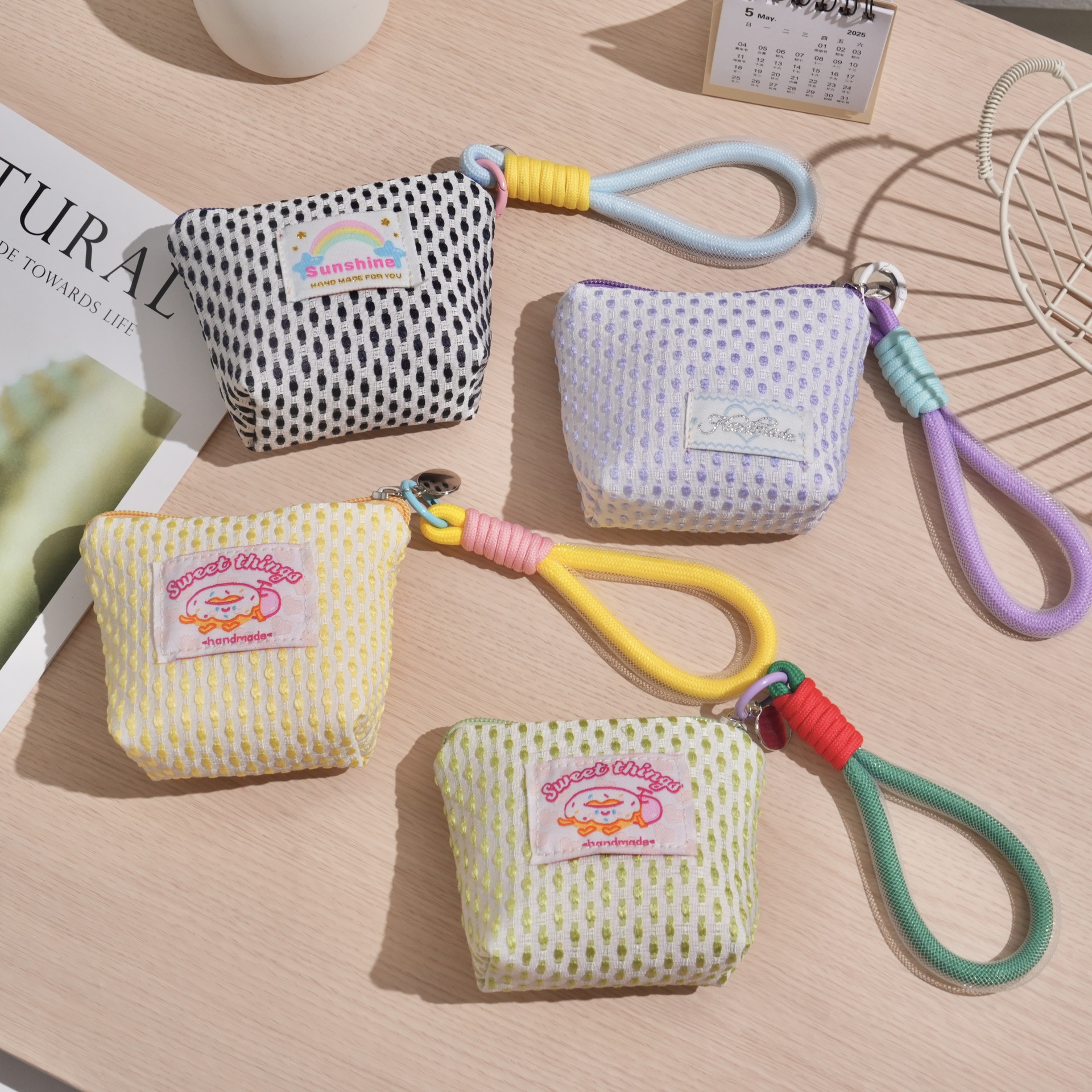 Bolsa red gasa color contraste, multifuncional para cosméticos, monedero y modelo muñeca.