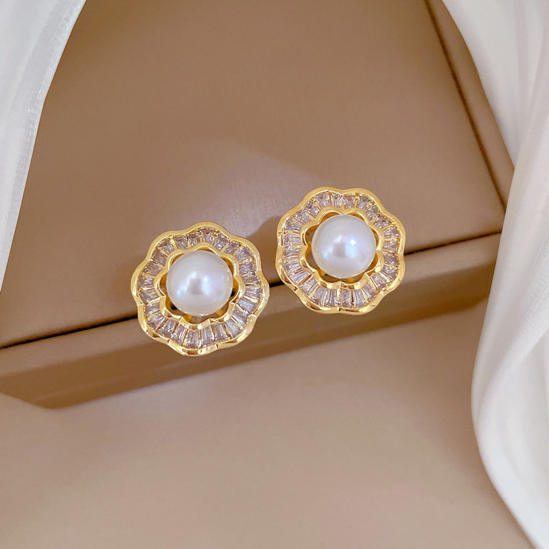 【 Titanium Steel 】 Necklace and earring set, light luxury and heavy industry, full of pearls and diamonds, personalized and elegant banquet earrings and necklaces pic 9