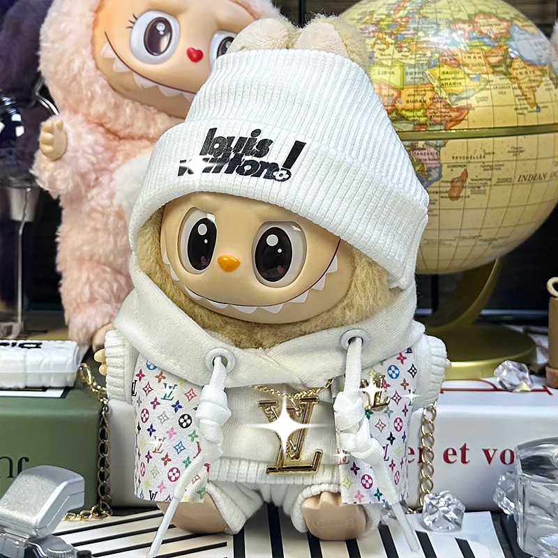 Labubu se sienta en la fiesta, ropa de bebé, caja ciega de primera generación, ropa de bebé Labubu, ropa de tela rabble, cara de vinilo de felpa