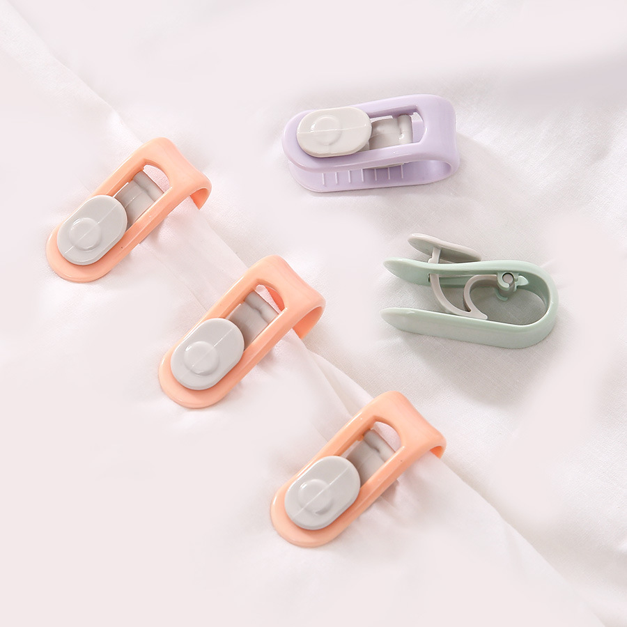 Pinless Anti-Slip Dual Card Clip for Bedding, Quilt, and Sheet Set Fixing Clips, Down Quilt Fixing Clips, Sheet Set Fasteners