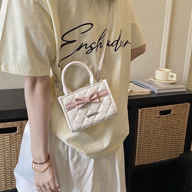 Bolsas de niños transfronterizas coreanas bordadas de diamante, bolsas de hombro para hombres y mujeres, bolsas de mano mini bebé.