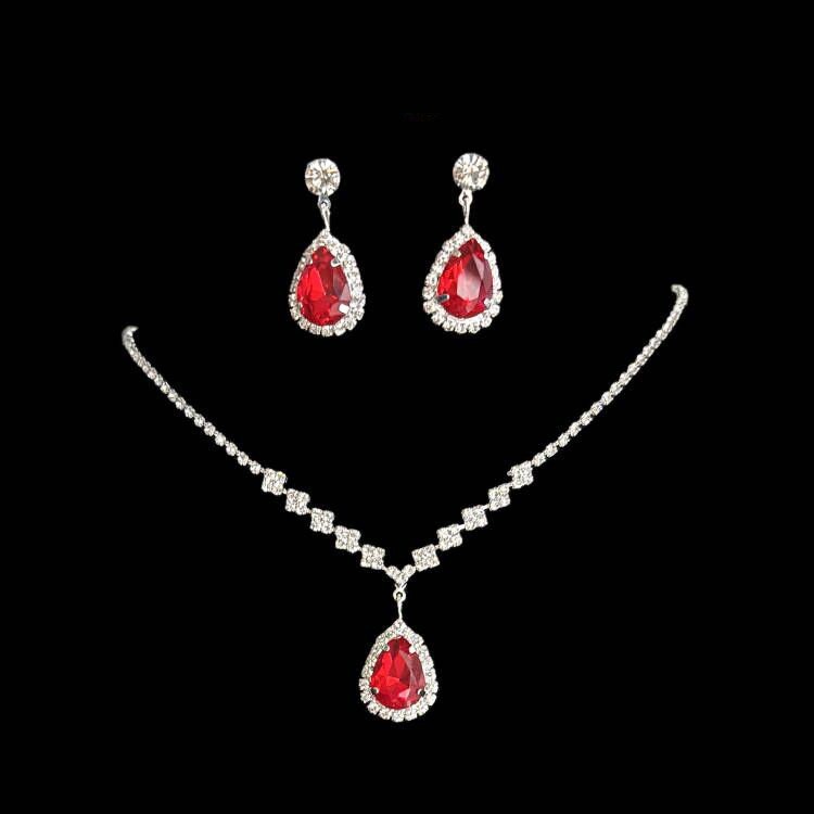 Cross-border bestselling fashion pearl necklace for women bridal jewelry earrings high-end luxury niche collarbone chain accessories