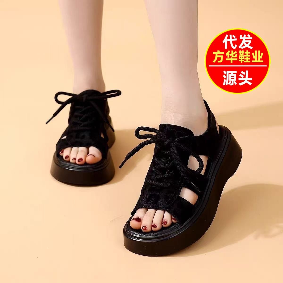2026 mujeres de verano nuevas sandalias con patrón de leopardo nuevas moda muffins con falda suave red lazos rojos