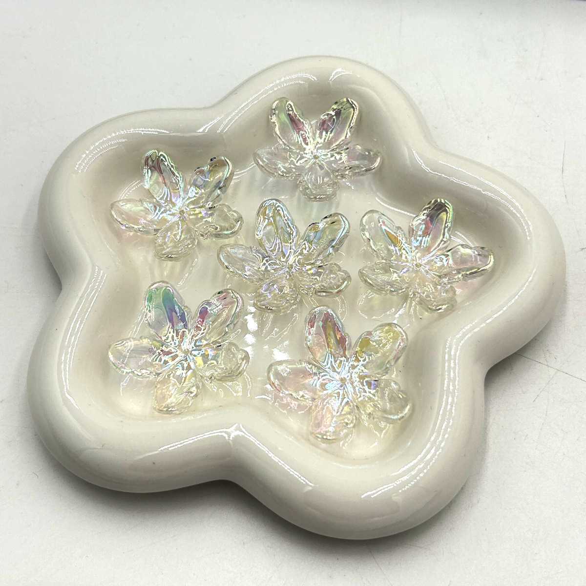 38*38mm Colorful Sunlight Acrylic Large Five-Petal Flower Uv Plated Imitation Crystal Bauhinia Flower DIY Hanging Decoration Accessory