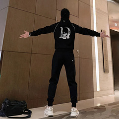男士秋季新款百搭轻奢设计感休闲连帽夹克外套直筒长裤时尚套装