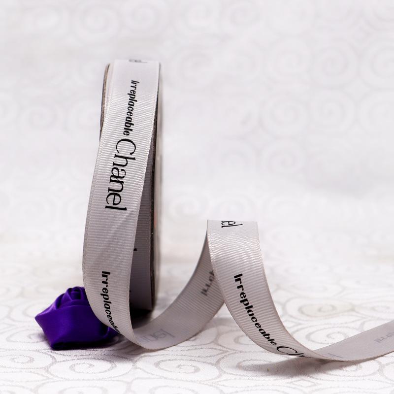 Xiaoxiangfeng Letras inglesas Cinta Embalaje de flores Pastel de cumpleaños Cinta Centro comercial Disposición de exposiciones Cinta acanalada Transfronteriza