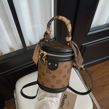 �AͲ����Ů2025�¿�W�t�lؔͰ�͹�����ˮͰ���r���ϻ��μ�б���