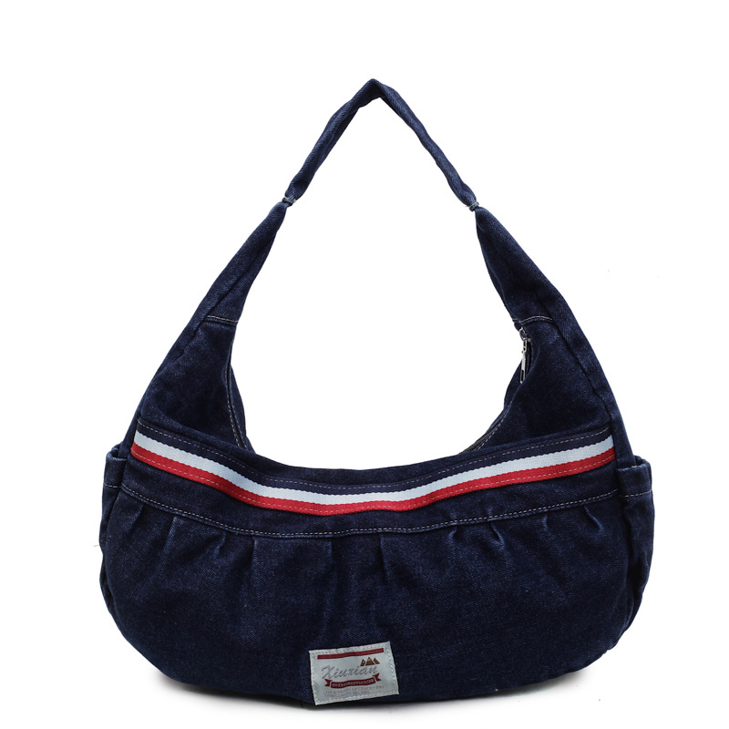 Bolsas de denim lavados populares de verano, bolsas de mujer de gran capacidad 2025, nuevas bolsas de hombro de moda casuales.