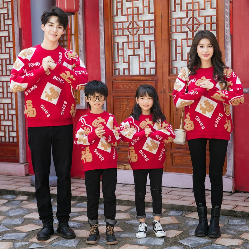 Семейный портрет, утолщенный красный семейный свитер, праздничная новогодняя одежда, одежда для семьи из трех и четырех детей, одежда для пар, семейная одежда