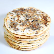 烧饼特色黄山特产梅干菜薄饼酥饼零食品饼子代餐肉饼点心小吃锅盔