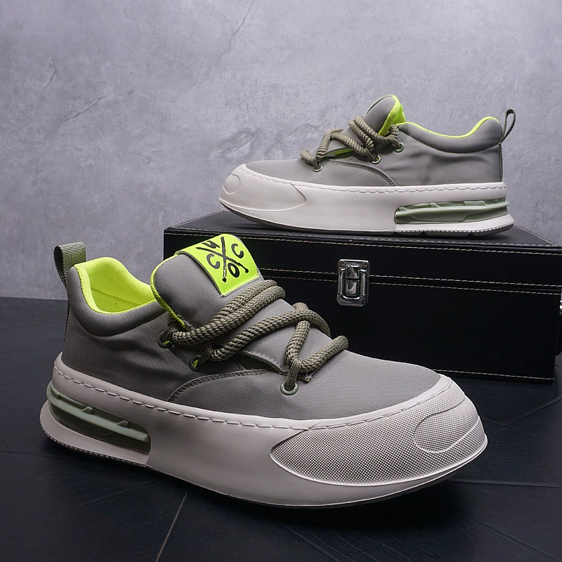 Весенние и летние дикие студенты имеют тенденцию индивидуальности