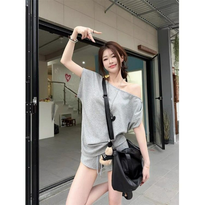 ツイストデザインスラントカラーオフショルダー半袖Tシャツレディースルーズアメリカンホットガールスリムトップ|undefined