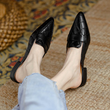 23夏季新款黑色尖头穆勒鞋低跟时尚凉拖鞋包头平跟外穿半拖单鞋女