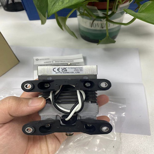 日本NITTO日东工器小型真空泵VP0140-V1006-D2-0511