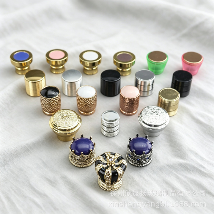 Xuzhou In-Stock Wholesale Universal Perfume Refill Bottles with 15mm Caps Xuzhou In-Stock Wholesale Universal Perfume Refill Bottles with 15mm Caps