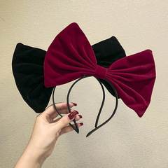 Wine-red oversized bow hairband for women and girls—adorable, fairy-like, versatile accessory perfect for outings and New Year celebrations; trendy internet-famous face-washing headband.