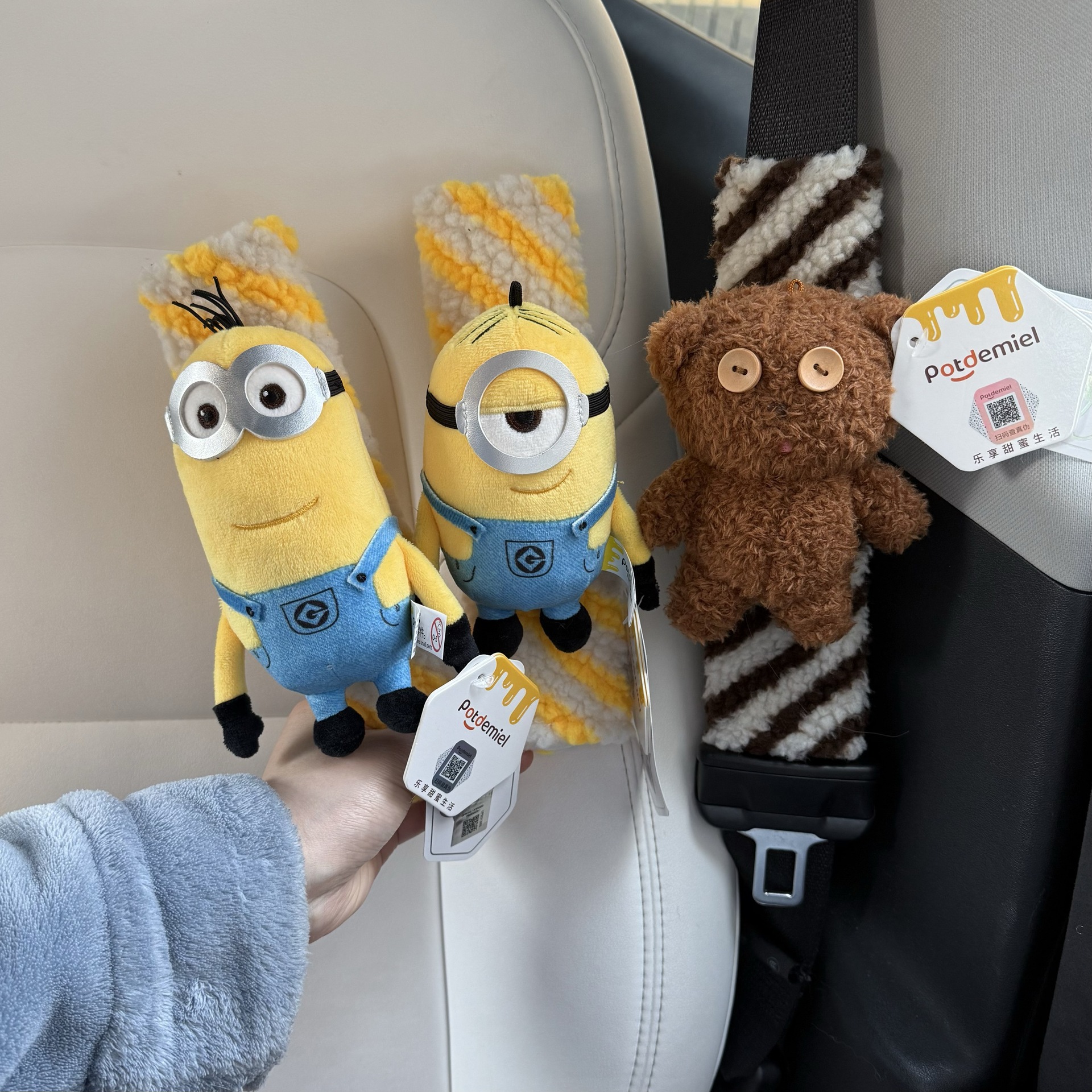 Authentic Minion Tim Bear Car Seat Belt Shoulder Cover Cute Car Decoration Car Couple Decoration