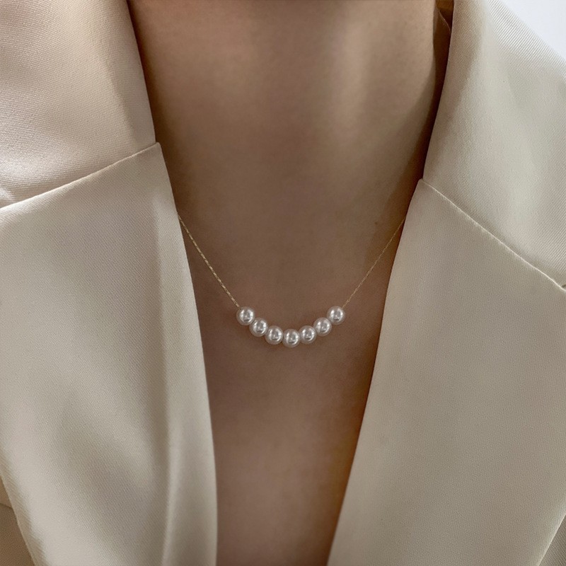 日常的に多用途な S925 スターリングシルバー アクアマリン バタフライ ネックレス、女性用、色あせしない、ニッチなハイエンドの軽い高級鎖骨チェーン、新しい|undefined