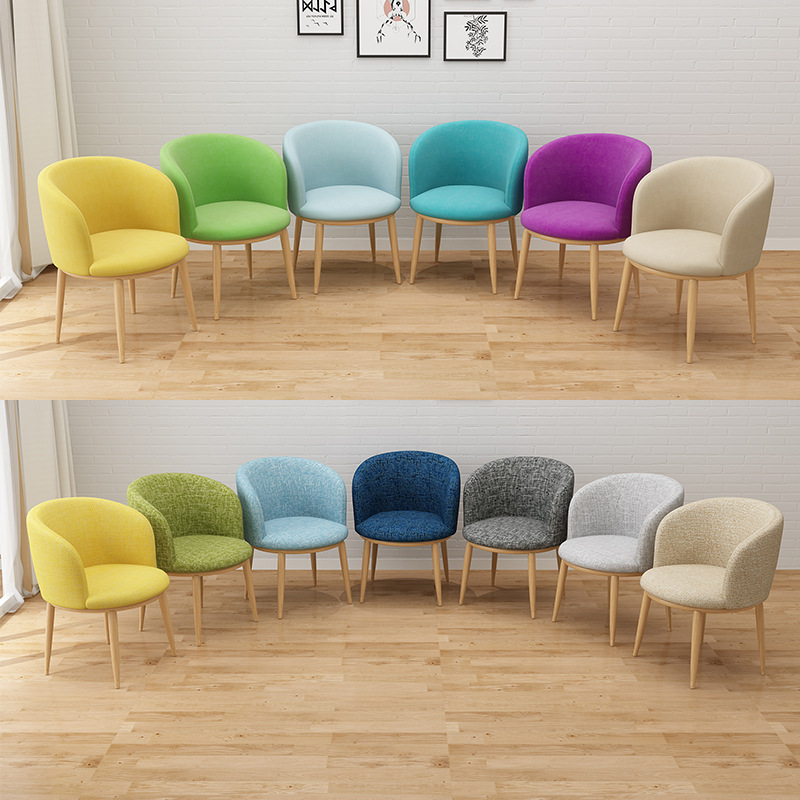 북유럽 식당 의자 레저 게으른 등받이 의자 홈 데스크 의자 간단한 컴퓨터 의자 레스토랑 우유 차 가게 테이블과 의자