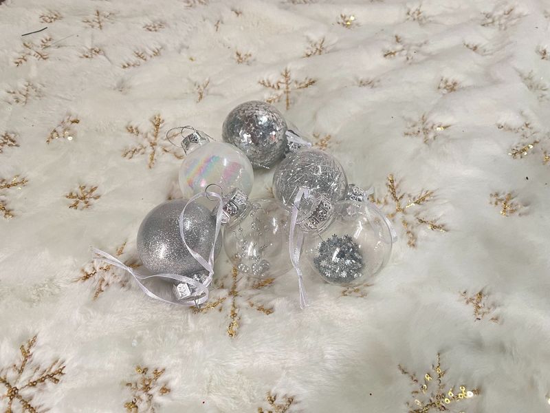 スポット卸売りクリスマスツリー部品クリスマスカラーボール装飾クリスマスツリー装飾ボール組み合わせ赤いクリスマスボール|undefined