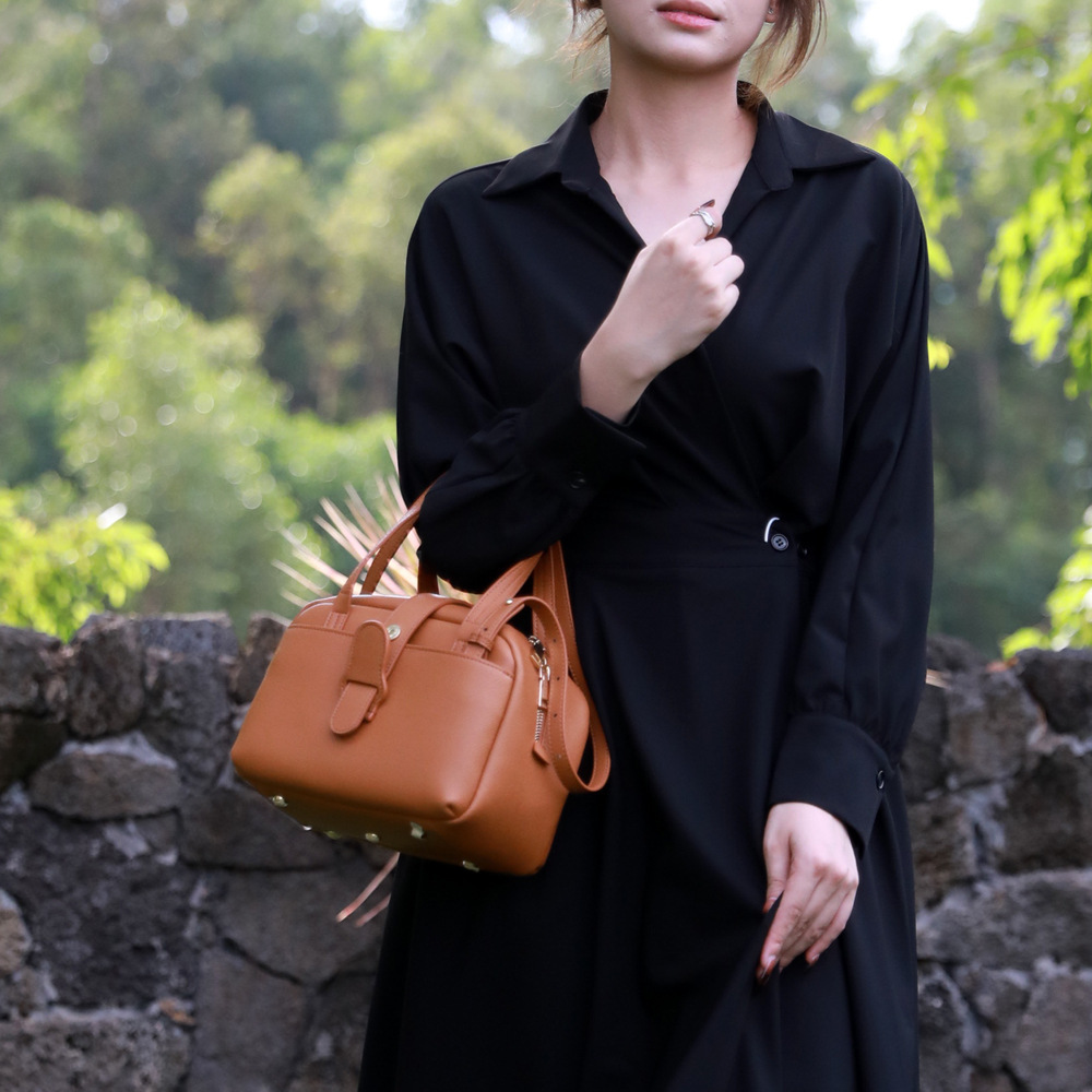 Doctor Style Large Capacity Commuter Bag, Versatile Mommy Bag, Shoulder, Crossbody And Handbag For Women