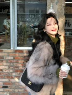 Зимняя куртка, яркий цепляющий стиль