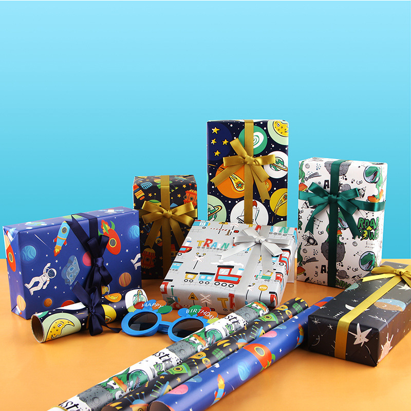 Amazon engrosada papel de embalaje de dibujos animados nave espacial astronauta lindo juguete para niños papel de regalo de cumpleaños