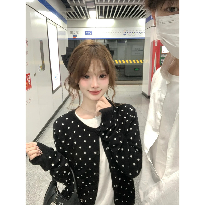 韩系减龄波点针织开衫女春秋季小众单排扣撞色长袖外套甜美风上衣|undefined
