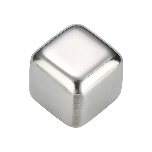 304 Stainless Steel Ice Cube Fast Freeze Ice Pellets Household Iron Metal Freezing Balls Whiskey Stone Ice Iron Block Chilling Magic