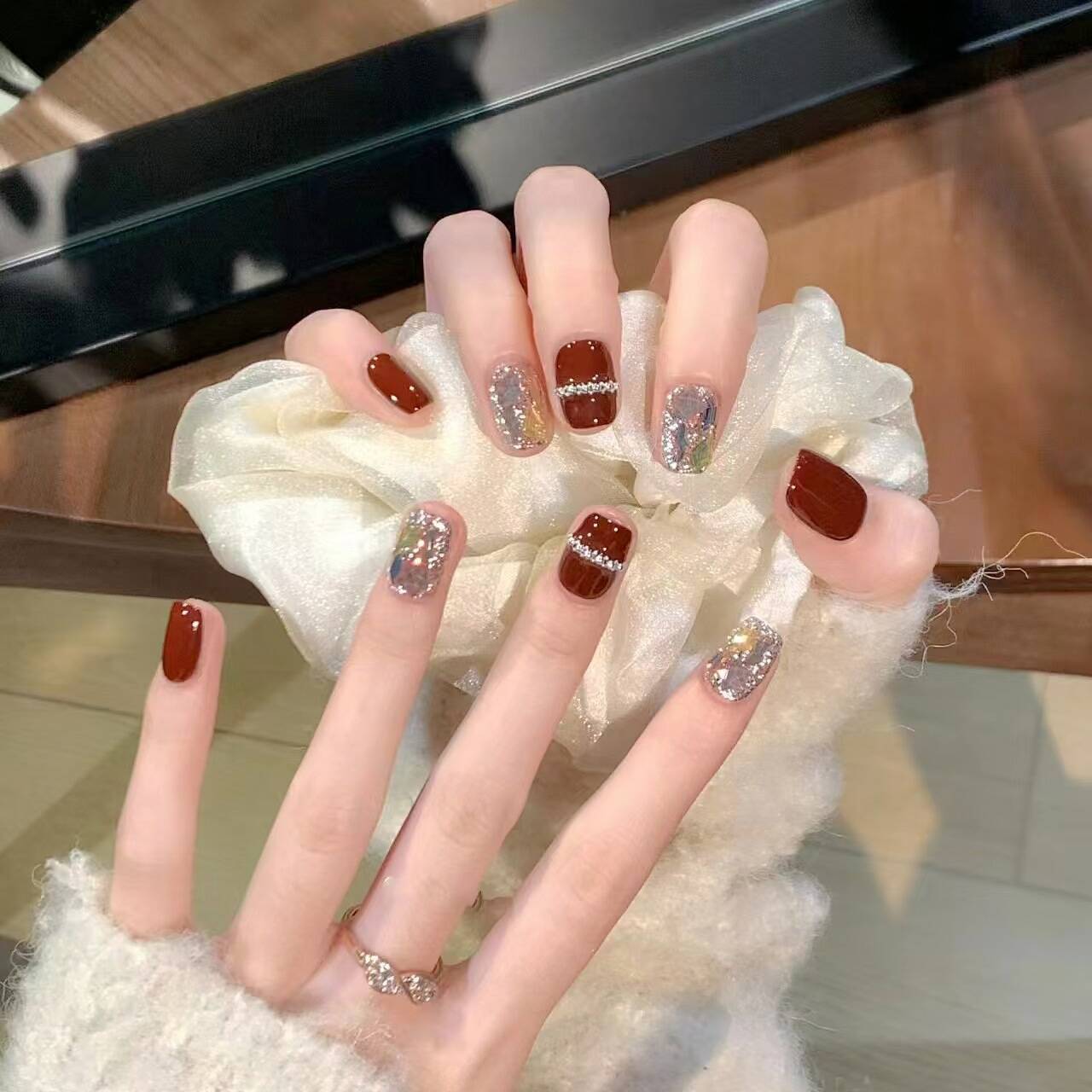 2026 nuevo parche de uñas blanqueador de alta sensibilidad parche de uñas cortas desmontable de Año Nuevo
