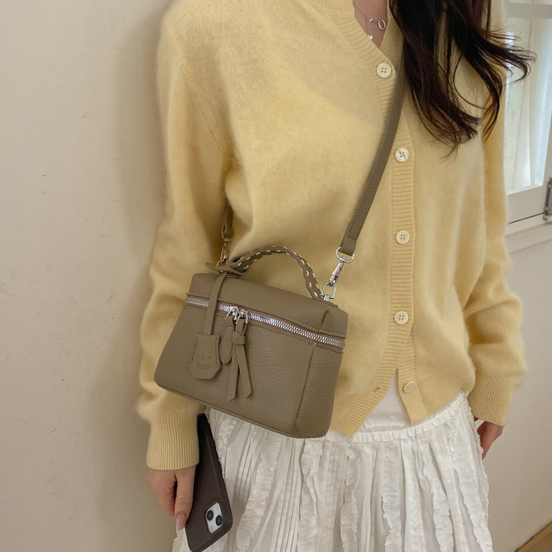 Bolso de mujer 2026 nueva tendencia texturizada bolso cuadrado transfronterizo simple versátil bolso retrógrado mochila de hombro