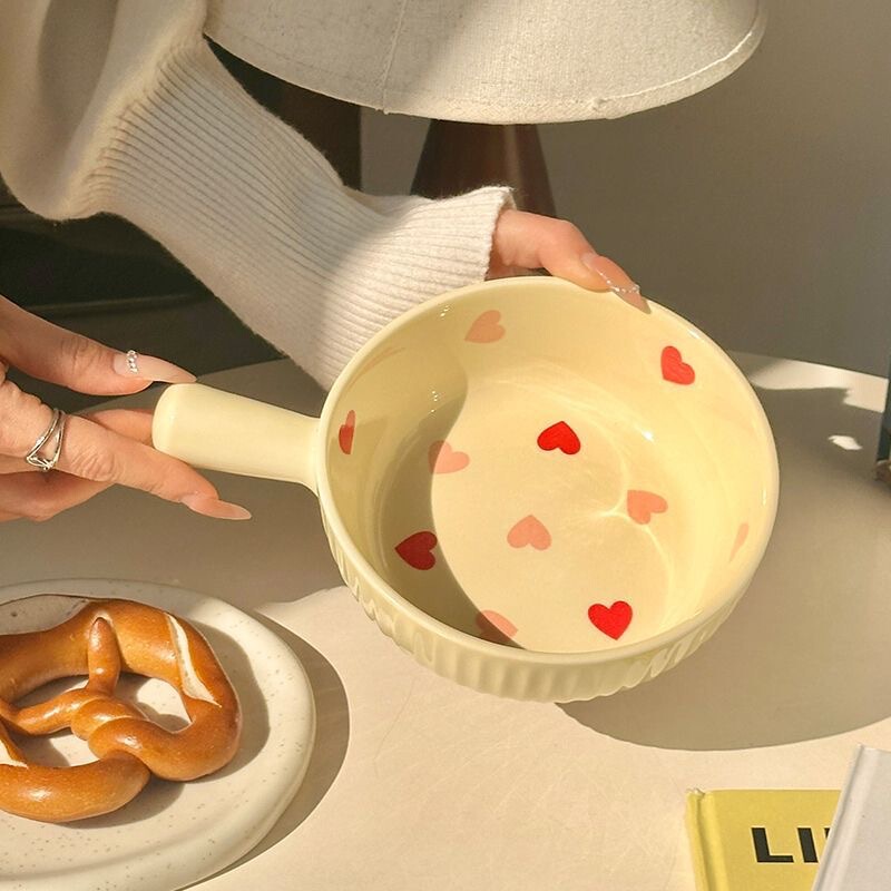 Heart-Shaped Handle Bowl for Home Use, New Stylish Design, Baking Bowl, Yogurt Bowl, Instant Noodle Bowl, Fruit Salad Bowl, Suitable for Dormitory Use by Students