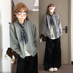 早秋穿搭毛衣外套女2025新款美式复古宽松休闲圆领慵懒风针织开衫