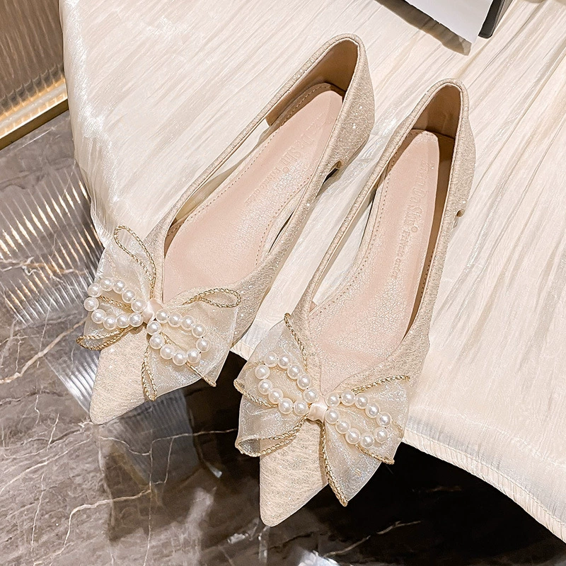 2024 новая сетка красная мода на плоской подошве леди с юбкой Баотоу сандалии женская летняя фея ветер большой размер 41-43