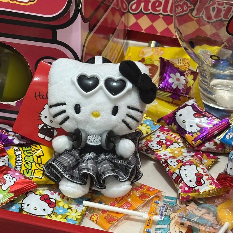 ウェディングドレスシリーズ美丽キティちゃん変装人形ストラップインスタ风お姫様バッグ挂け饰り新作プレゼントキーホルダー|undefined