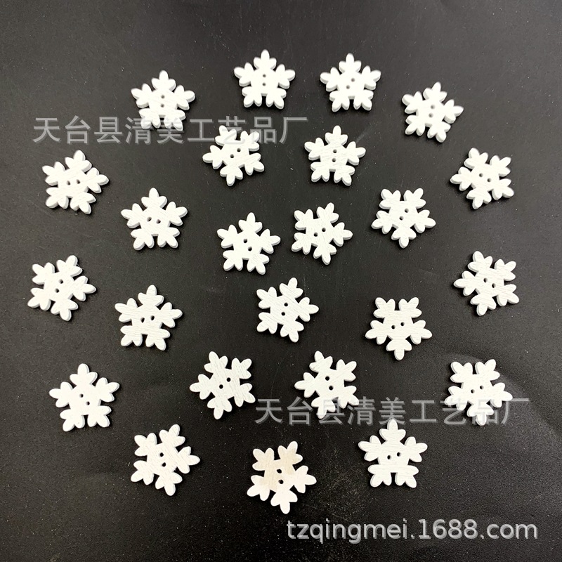 18mm blanco copo de nieve botones suministros de Navidad madera copo de nieve botones decorativos pintura accesorios de ropa de Navidad